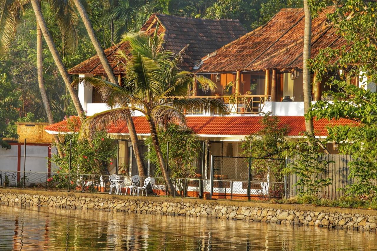 Vala House Hotell Cherai Beach Exteriör bild