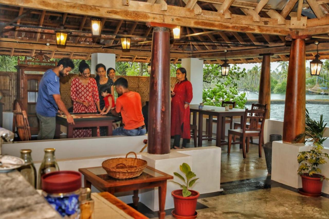 Vala House Hotell Cherai Beach Exteriör bild