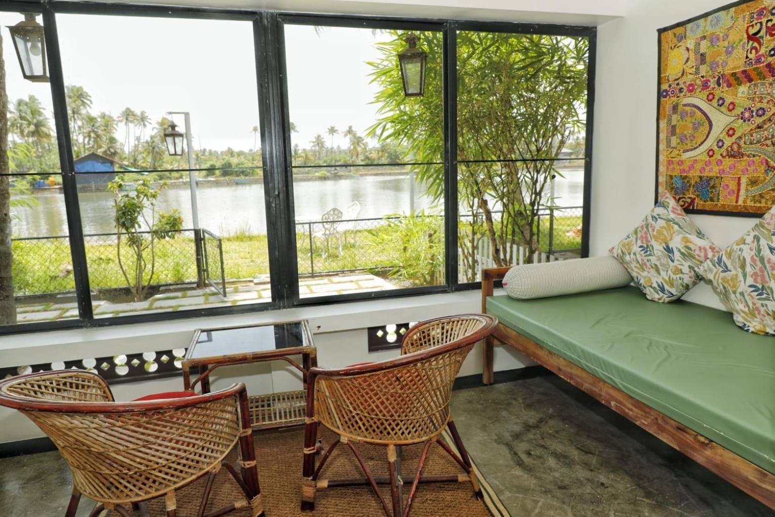 Vala House Hotell Cherai Beach Exteriör bild